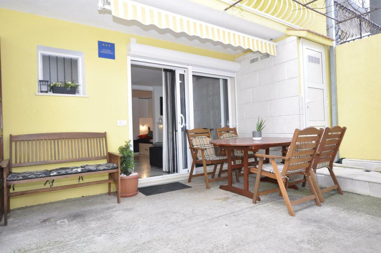 Apartment Toya Slatine Εξωτερικό φωτογραφία