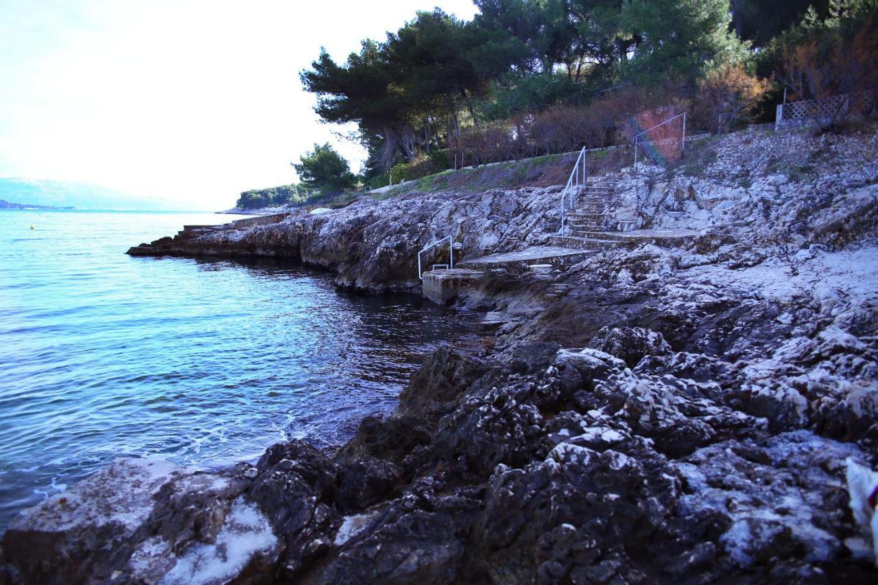 Apartment Toya Slatine Εξωτερικό φωτογραφία