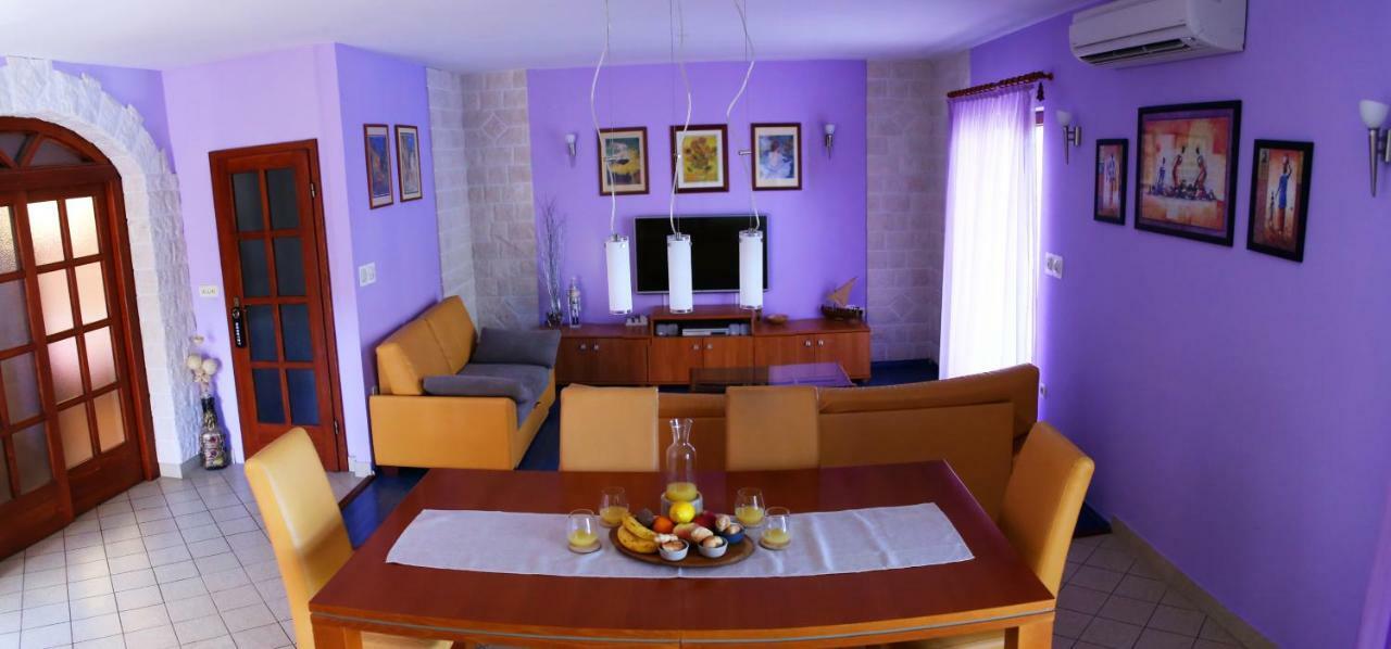 Apartment Toya Slatine Εξωτερικό φωτογραφία