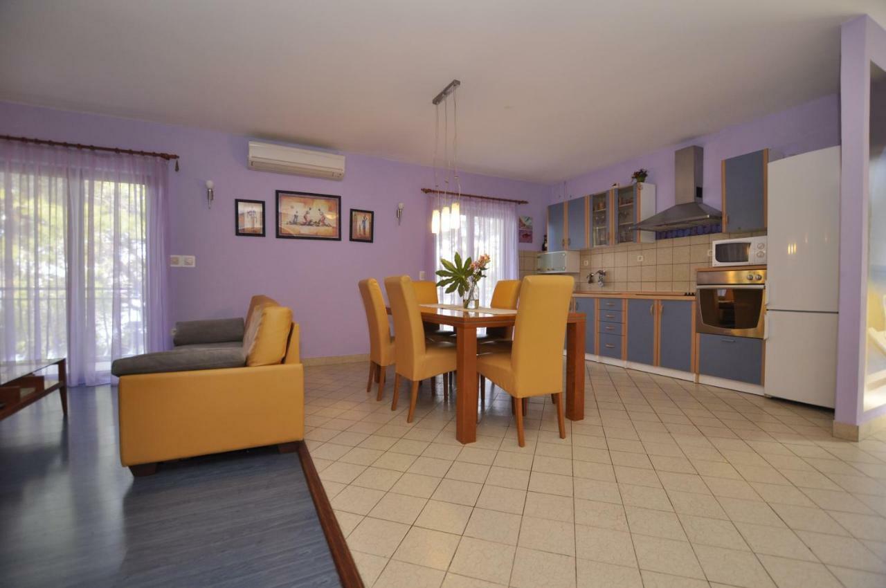 Apartment Toya Slatine Εξωτερικό φωτογραφία